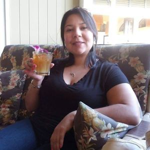 Meet your Posher, Alicia